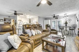 Fort Walton Beach Home with Pool 5 Mi to Beach! - 6
