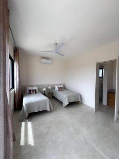 Contemporary house with pool near the beach - 1