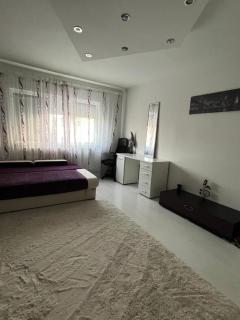 2 Bedroom Apartament, FREE Parking - 1