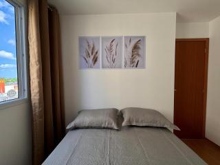Apartamento com varanda 9 min da praia na Cohama - São Luís - 1