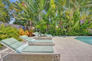 New! Waterfront Heated Pool, Fishing Pier, Designer Touches, 2mi to Beach - Fort Lauderdale - 8