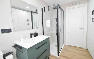 Sant Jon Apartment by Just Room - Santander - 8
