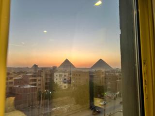 King Khafren Pyramids View Palace - Il Cairo - 2