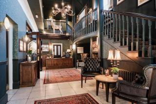 The White Buck - Burley - 9