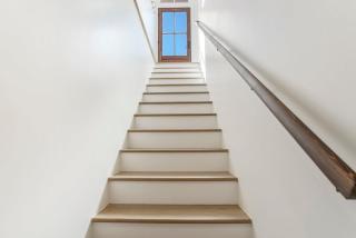 Alpine Den Private Flat Walk to South Main - 4