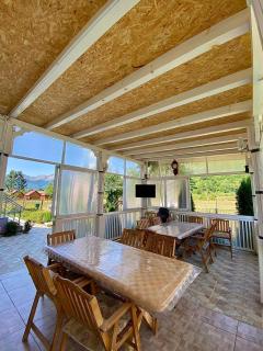 Lola Guest House - Vusanje - 4