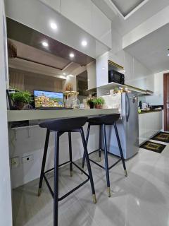 1 Bedroom Condo Unit Near MOA with Netflix and WIFI - Manila - 4