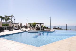 Apto Vista Mar Home Club Pé na Areia 3 Quartos Ares Condicionados Cozinha Completa Piscina Aquecida Jacuzzi Sauna Academia Quadra Playground Salão de Jogos 15min do Beto Carrero - 9