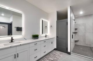 Vizcaya #3 - Moab's Newest Luxury Rental - Private Hot Tub - 7