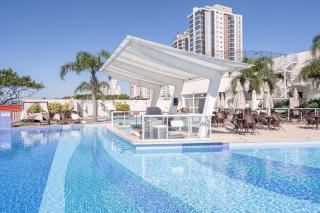 Apto Vista Mar Home Club Pé na Areia 3 Quartos Ares Condicionados Cozinha Completa Piscina Aquecida Jacuzzi Sauna Academia Quadra Playground Salão de Jogos 15min do Beto Carrero - Piçarras - 1