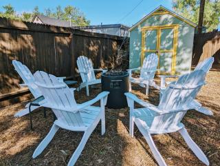 The Vibrant Victorian Hot Tub & Fire Pit in OCC - 6