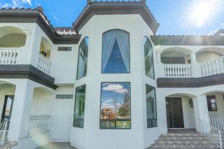 Spanish Castle - Huge Yard+Basketball+Sleeps 25! - Phoenix - 4