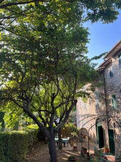 Appartamenti Fosso Delle Carceri - San Vitale - 0