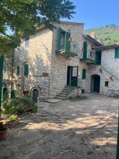 Appartamenti Fosso Delle Carceri - San Vitale - 8