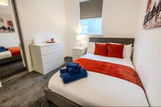 Central location, private parking, free netflix - 1