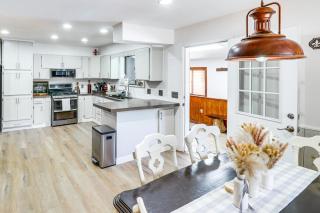 Walk to Rainbow Lake Cabin with Game Room and Yard - 3