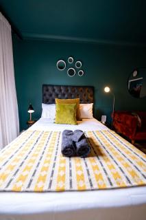 Green Point's SNUG - Indulge in an Urban Oasis - Cape Town - 7