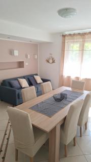 Dvosobni apartman u blizini centra grada - 8
