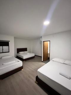 Hotel Gallery By 70 - 1