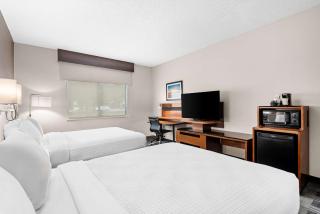 Best Western Ottumwa Inn & Suites - 6