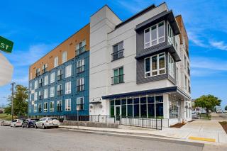 Jolene on Main 205 - 8