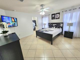 Orlando villa private pool/hot tub close to Disney - Davenport - 3