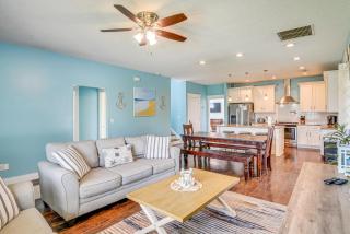 Close to Beaches Palm Coast Home with Deck! - Palm Coast - 6