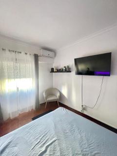 Quarto de Casal Acolhedor - 8