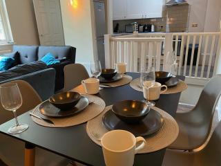 Stunning King Suite Apartment in the heart of Leeds City Center - Leeds - 2