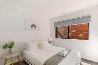 No 1 Marine Cove - Lake Views - Yarrawonga - 9