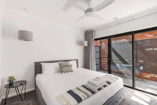 No 1 Marine Cove - Lake Views - Yarrawonga - 5
