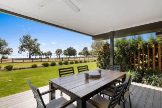No 1 Marine Cove - Lake Views - 2