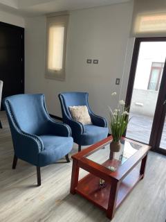 Cozy Apartment with Terrace Near Cayala - 3