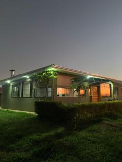 A Casa Cuesta Pousada - Pardinho - 9