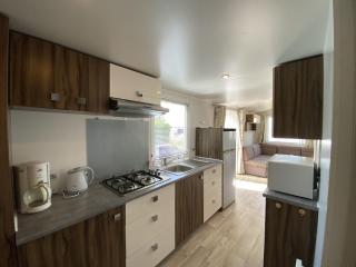 Mobile Home Excellente Situation, Proche Plage et Centre-ville, Idéal pour 4 Personnes - FR-1-709-56 - 3