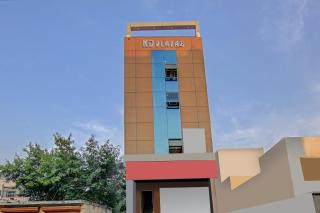 OYO Townhouse Saket Residency 1 Delhi - Neu-Delhi - 8