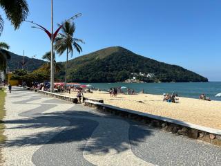 Desfrute bons momentos na praia Martim de Sá Pé na areia Aceitamos Pet pequeno porte - Caraguatatuba - 9