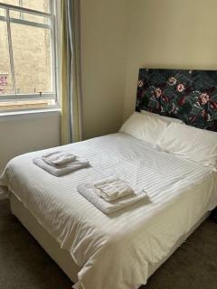 Royal Mile Tron Square 3 Double bedrooms Fantastic location parking - Edimburgo - 4