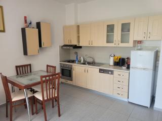 Newborn Apartment Dhermi with Pool - Dhërmi - 4