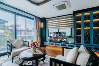 Luxe Paradise Suites Dang Thai Mai - 1