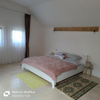 IMPERFECT house - Rîşnov - 6
