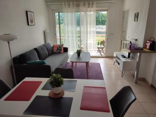 Appartement T2 avec balcon, centre de Castelnau de Médoc - Castelnau-de-Médoc - 4