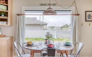 Sea Breeze Cottage - Meredith Lodging - Pacific City - 7