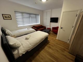 The Barrington Hotel - New Barnet - 6