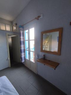 12 Acropolis - Aegiali - 1
