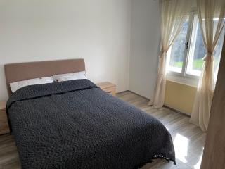 Parlog - - 4