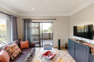 8 On Eagle Self Catering Apartment - Umtentweni - 8