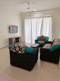 Rockfort stay inn - Oragadam - 3