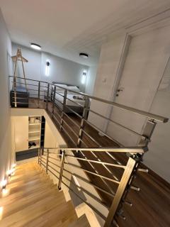 AVEROF LOfT - 3
