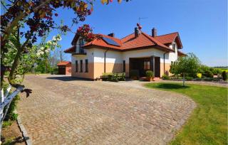 Nice Home In Darlowo With Wifi - Cisowo - 2
